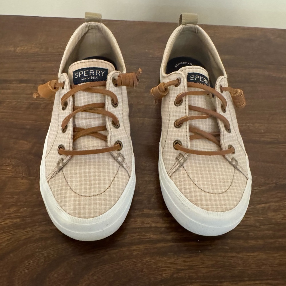 Sperry Sneakers Beige Checkered Pattern with Leather Laces